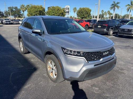 2022 Kia Sorento LX