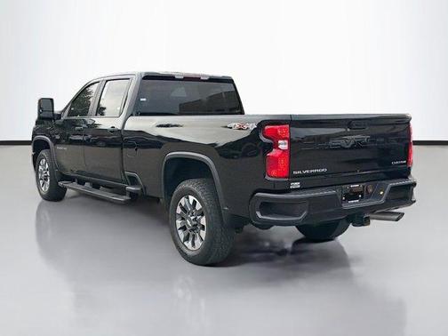 2024 Chevrolet Silverado 2500 Custom