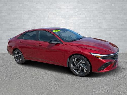 2025 Hyundai ELANTRA SEL Sport