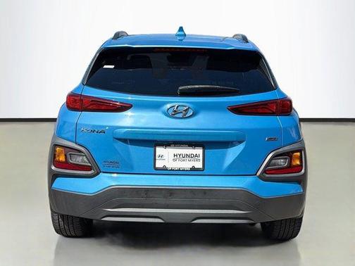 2020 Hyundai KONA SEL Plus