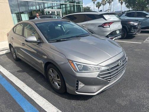 2020 Hyundai ELANTRA SEL