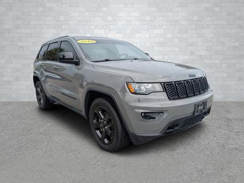 2019 Jeep Grand Cherokee Upland