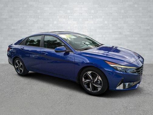 2023 Hyundai ELANTRA Limited