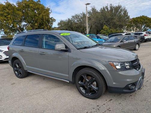 2020 Dodge Journey Crossroad