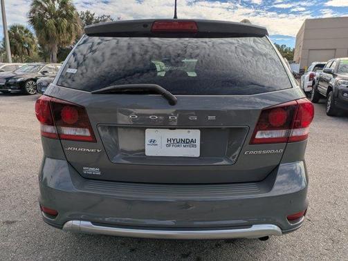 2020 Dodge Journey Crossroad