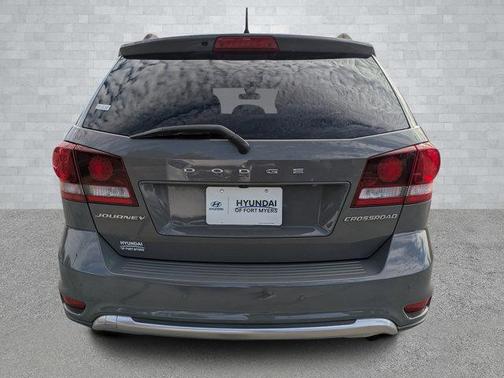 2020 Dodge Journey Crossroad