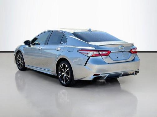 2020 Toyota Camry SE Nightshade