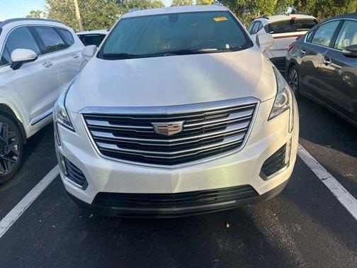 2017 Cadillac XT5 Base