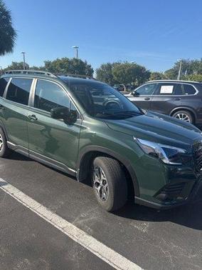 2023 Subaru Forester Premium