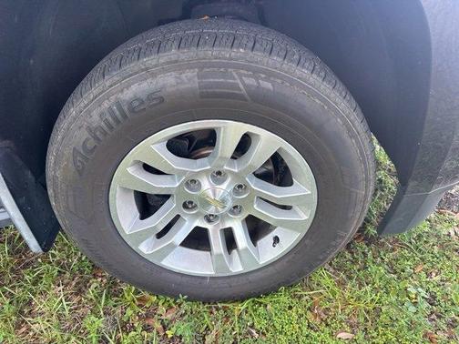 2017 Chevrolet Tahoe LS