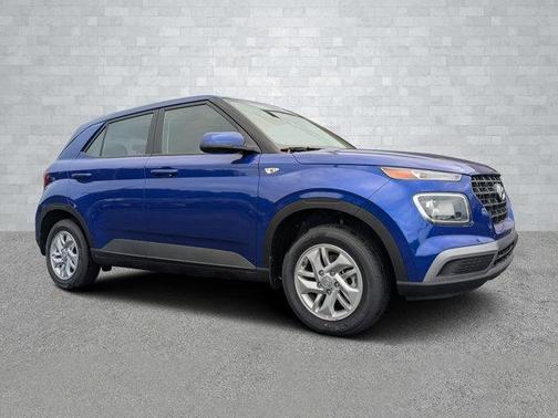 2025 Hyundai VENUE SE