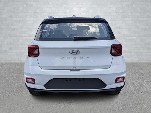 2025 Hyundai VENUE Limited