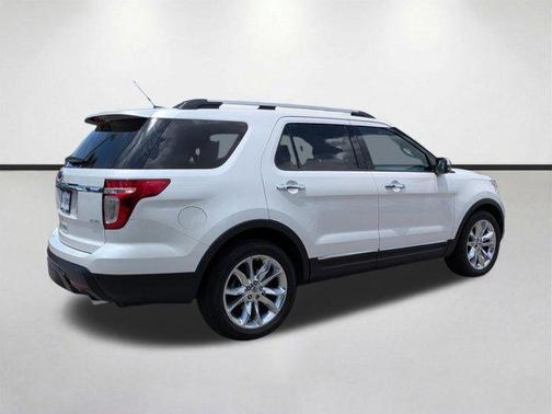 White Platinum Clearcoat Metallic 2011 Ford Explorer Limited