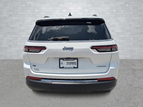 2023 Jeep Grand Cherokee L Laredo