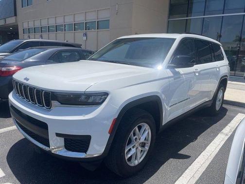 2023 Jeep Grand Cherokee L Laredo