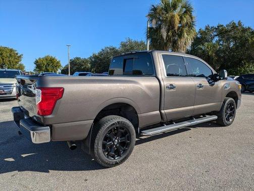 2016 Nissan Titan XD SL