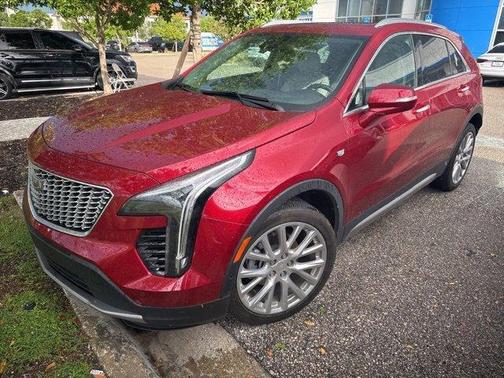 2021 Cadillac XT4 Premium Luxury