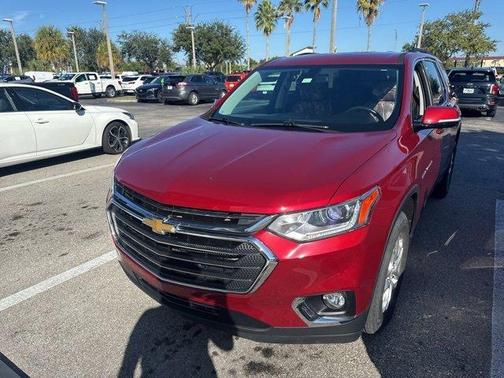 2020 Chevrolet Traverse LT Cloth
