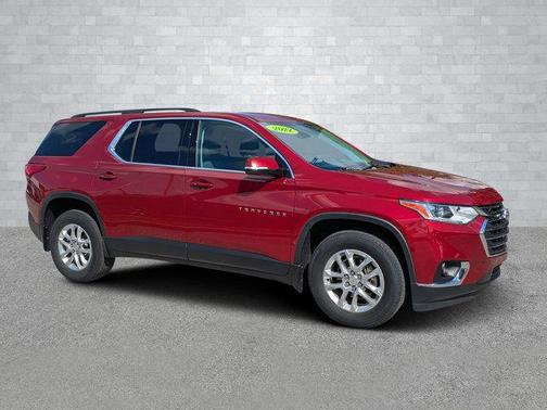 2020 Chevrolet Traverse LT Cloth