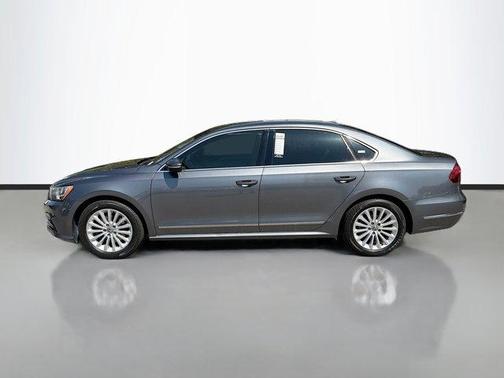 2017 Volkswagen Passat 1.8T SE