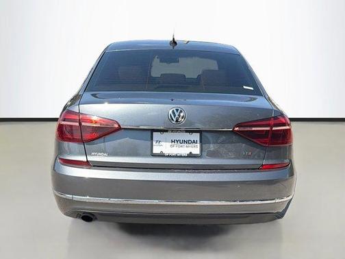 2017 Volkswagen Passat 1.8T SE