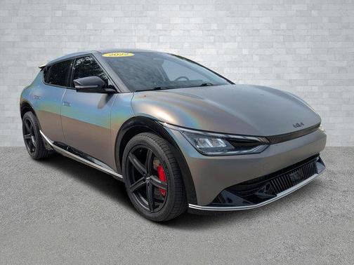 2022 Kia EV6 Wind