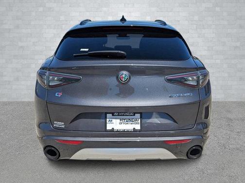 2024 Alfa Romeo Stelvio Ti