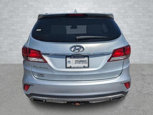 2018 Hyundai SANTA FE SE