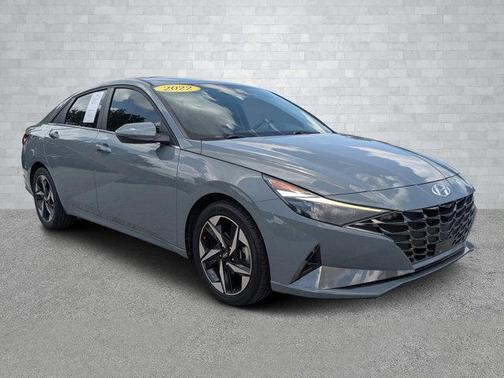 2022 Hyundai ELANTRA Limited