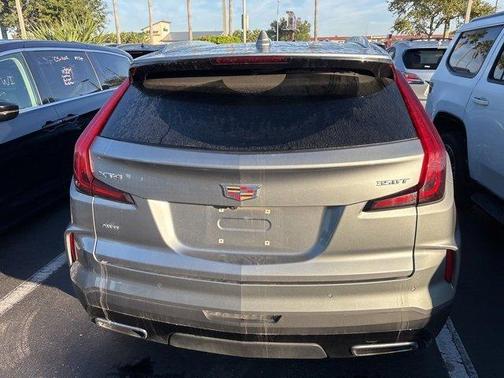 2025 Cadillac XT4 Premium Luxury