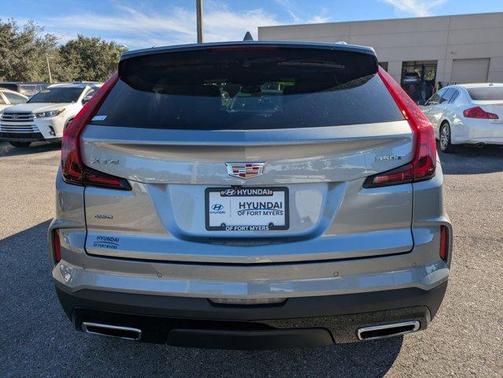 2025 Cadillac XT4 Premium Luxury