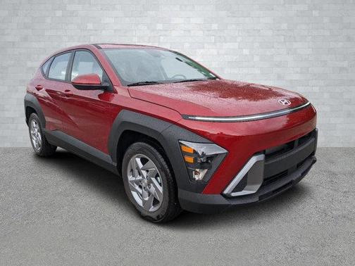 2025 Hyundai KONA SE