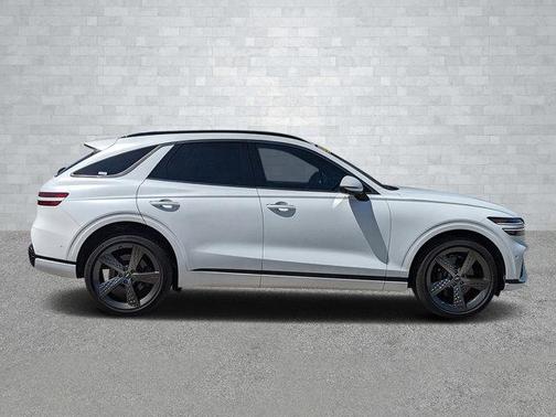 2024 Genesis GV70 2.5T