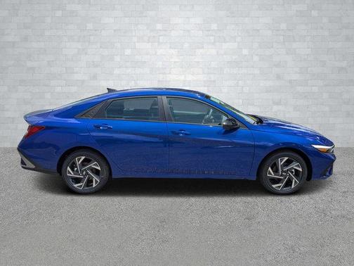 2025 Hyundai ELANTRA HEV SEL Sport