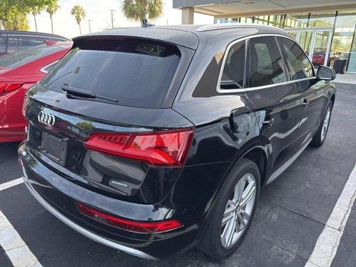 2019 Audi Q5 2.0T Premium Plus