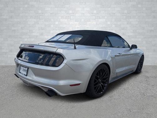 2015 Ford Mustang V6