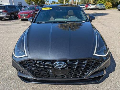 2021 Hyundai SONATA Limited