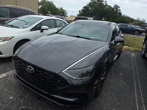 2021 Hyundai SONATA Limited