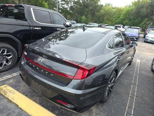2021 Hyundai SONATA Limited