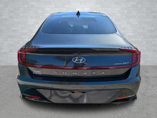 2021 Hyundai SONATA Limited