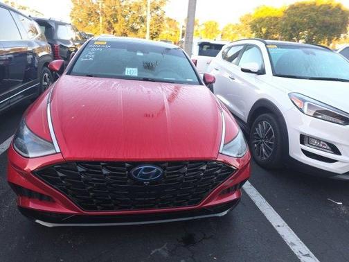 2020 Hyundai SONATA Limited