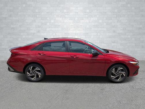 2025 Hyundai ELANTRA HEV SEL Sport