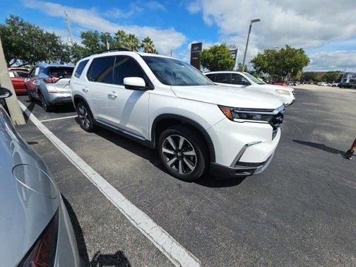 2025 Honda Pilot Sport
