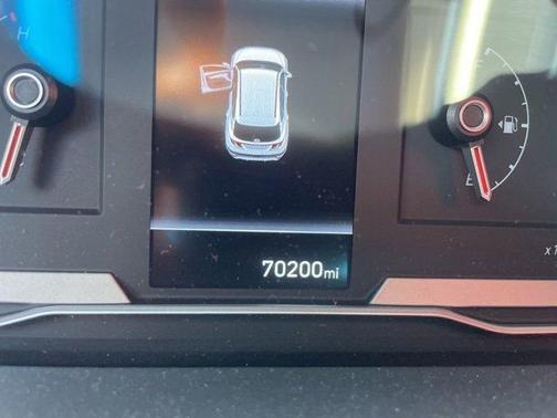 2022 Hyundai TUCSON SE