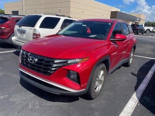2022 Hyundai TUCSON SE