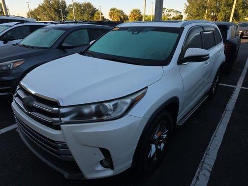 2017 Toyota Highlander Limited Platinum