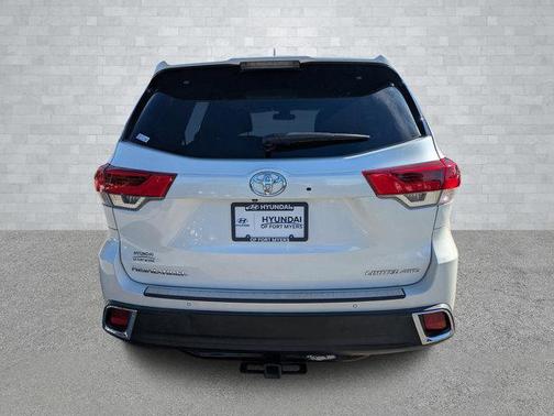 2017 Toyota Highlander Limited Platinum