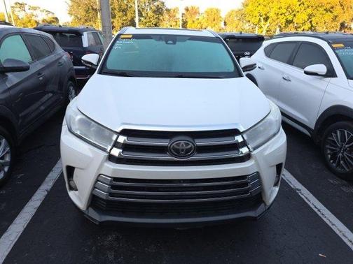 2017 Toyota Highlander Limited Platinum