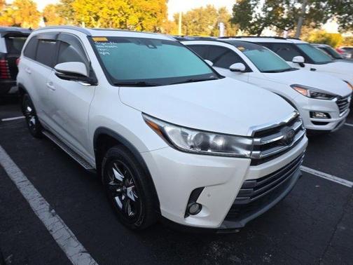 2017 Toyota Highlander Limited Platinum