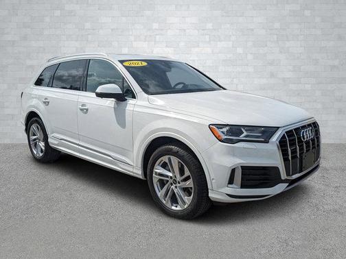 2021 Audi Q7 45 Premium Plus
